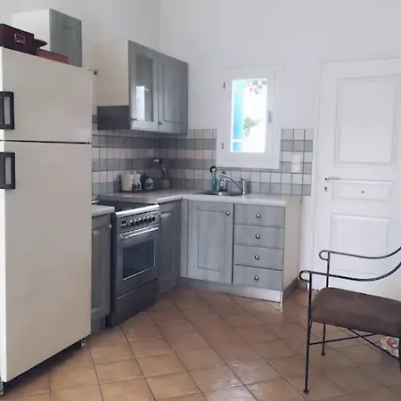 Cycladic Elegant Apartment Naousa (Paros)