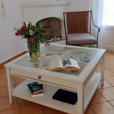 Cycladic Elegant Apartment