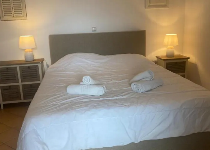 Cycladic Elegant Apartment *